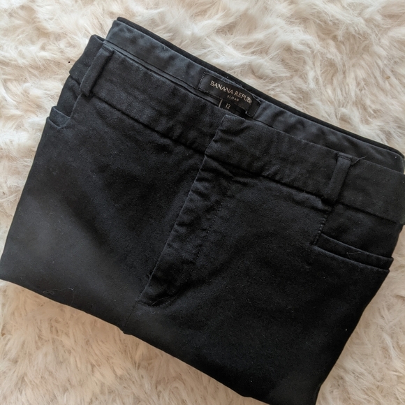 Banana Republic Classic Black Trousers - Picture 1 of 3